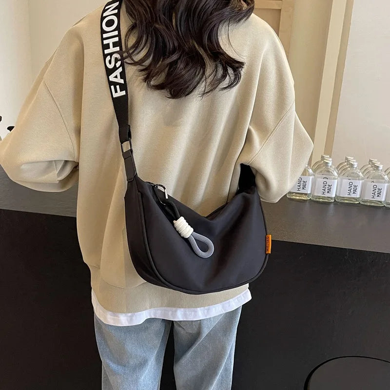 Fashion Crossbody Bag Simple Wide Shoulder Strap Design Single Shoulder Bag Original Style Commuting Dumpling Women Bag