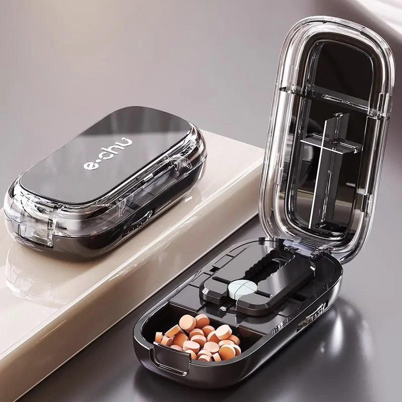 New Quartering Pill Cutter Storage Box Portable Drug Tablet Medicine Dustproof Divider Organizer Crusher 1/2 1/4Pill Cutter