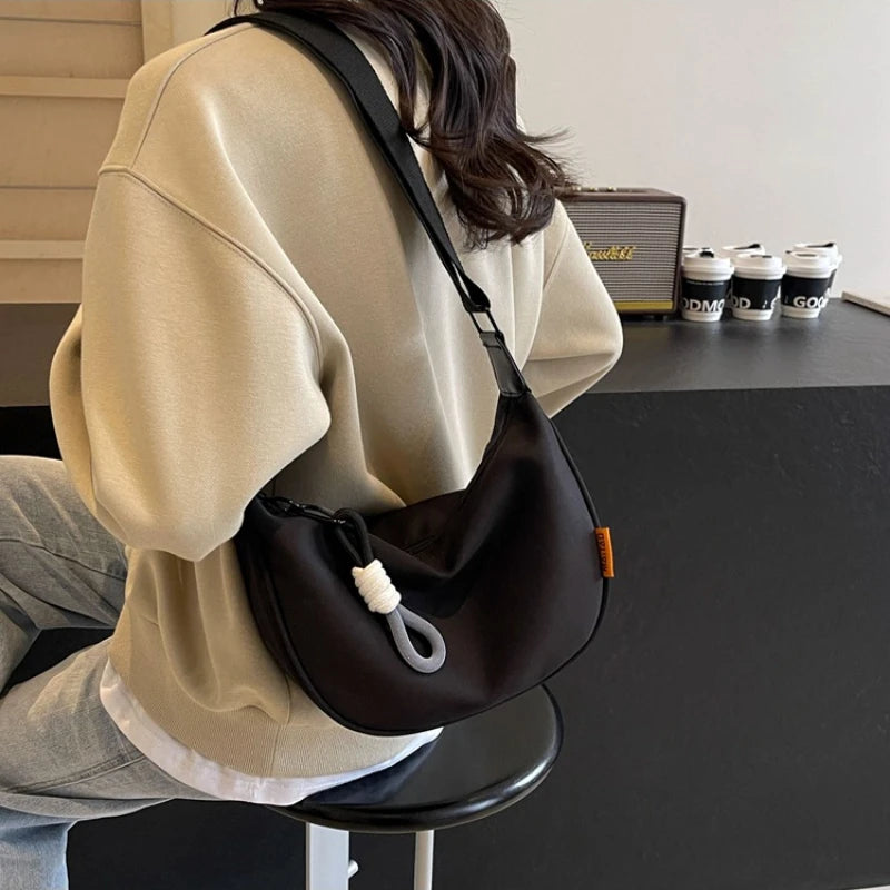 Fashion Crossbody Bag Simple Wide Shoulder Strap Design Single Shoulder Bag Original Style Commuting Dumpling Women Bag