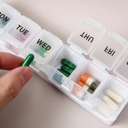1PCS Small Pill Organizer 7 Day Pill Box 1 Time a Day, Travel Friendly Day Night Vitamin Organizer, Weekly Pill Case Container