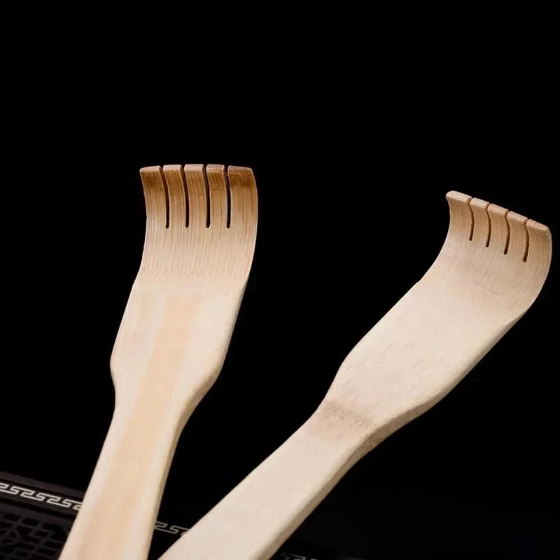 Natural Bamboo Back Scratcher – Soothe Itchy Skin and Unwind, Ideal for Older Adults
